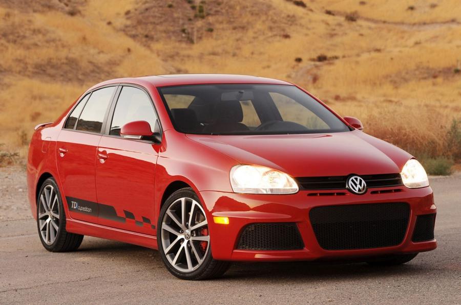  Volkswagen Jetta TDi Street Cup Edition 2010 года  (фото 34 из 41)